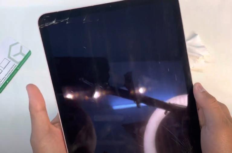 Dấu hiệu thay kính cảm ứng cho iPad Air