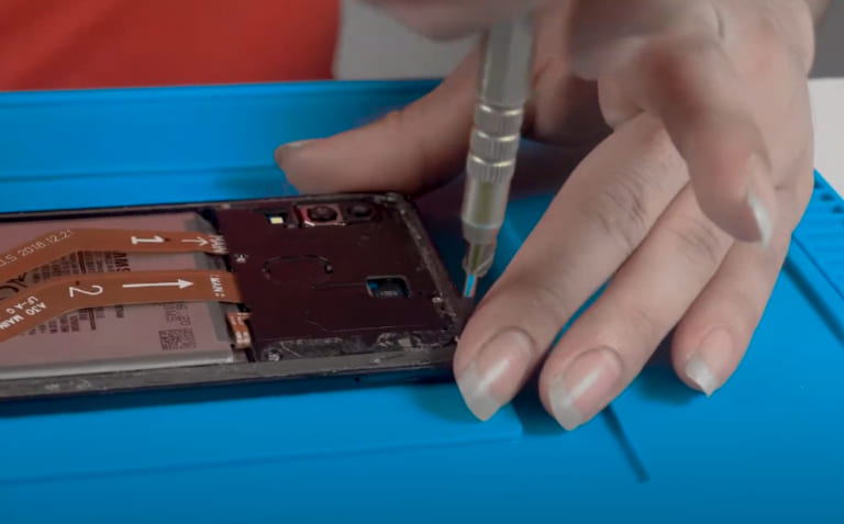 Chi phí ép mặt kính Samsung A30, A30s