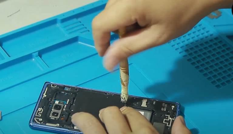 Bảo hành ép mặt kính Samsung Galaxy Note 8