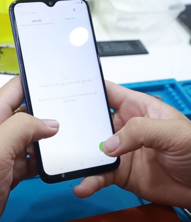 Địa chỉ ép mặt kính Samsung M20