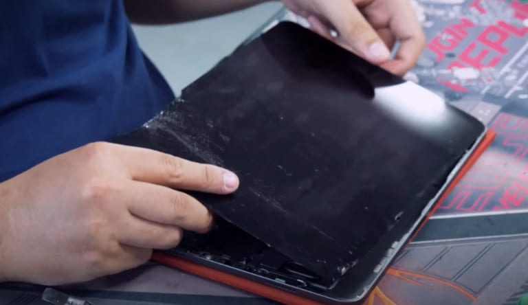 Nguyên nhân thay màn hình ipad Pro 12.9