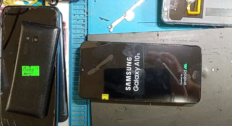thay màn hình samsung galaxy a10 lấy ngay