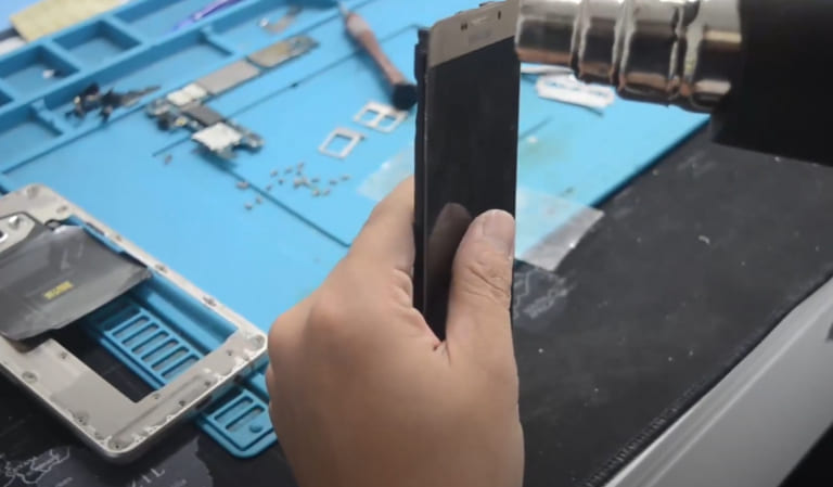 thay màn hình samsung galaxy a9 uy tín