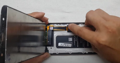 Thay màn hình Samsung Galaxy J4, J4 Plus