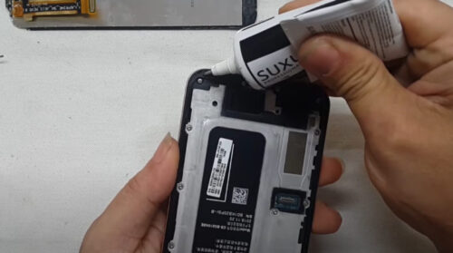 Thay màn hình Samsung Galaxy J4, J4 Plus