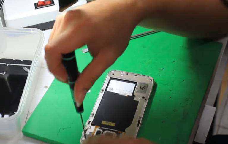 thay màn hình samsung galaxy s6 lấy liền