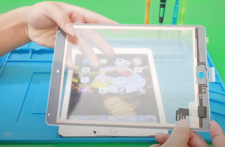 thay mặt kính ipad air 2 chính hãng