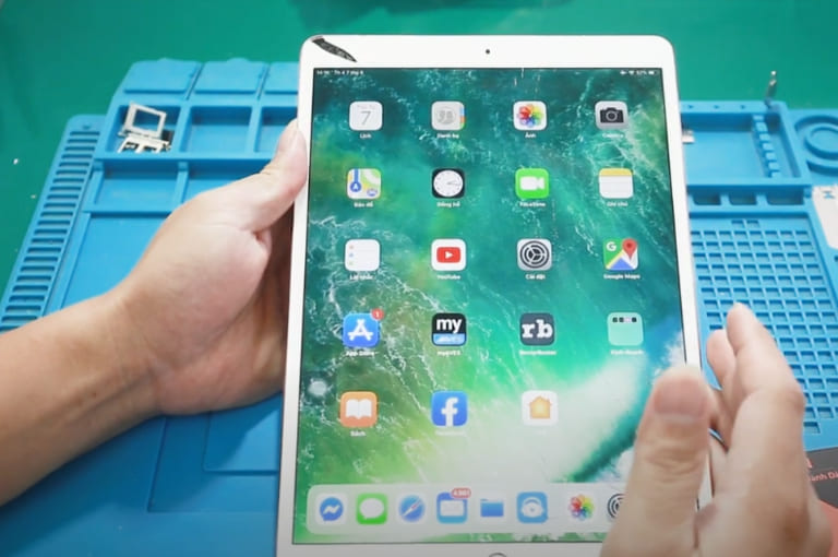 thay mặt kính ipad pro 10.5 chuyên nghiệp