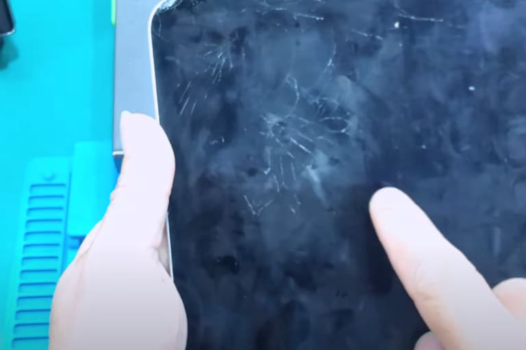 thay mặt kính iPad Pro 11 chính hãng