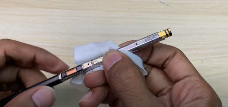thay pin apple pencil 1 và 2 chuẩn hãng