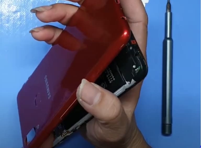 Địa chỉ thay pin Samsung Galaxy A10 uy tín
