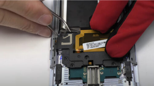 Thay pin Samsung Galaxy A8s, A80