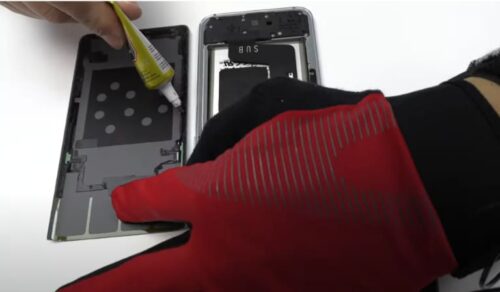 Thay pin Samsung Galaxy A8s, A80