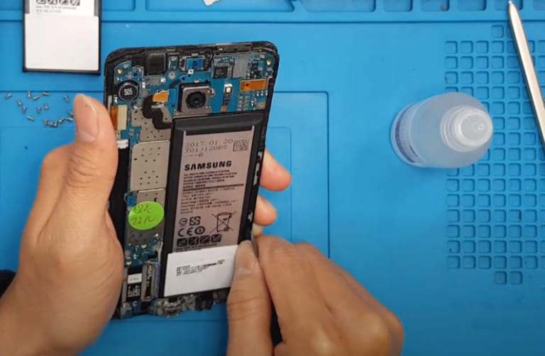 Chọn địa chỉ thay pin Samsung Galaxy Note 5