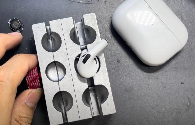 Dịa vụ sửa lỗi mất kết nối trên Airpods tại TeamCare