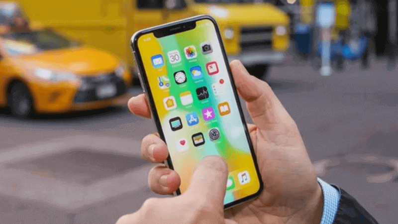màn hình iphone bị đơ loạn cảm ứng