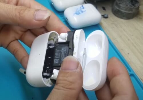 Sửa Airpods Pro sạc không lên