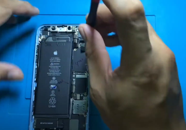 Nguyên nhân thay loa iPhone Xr