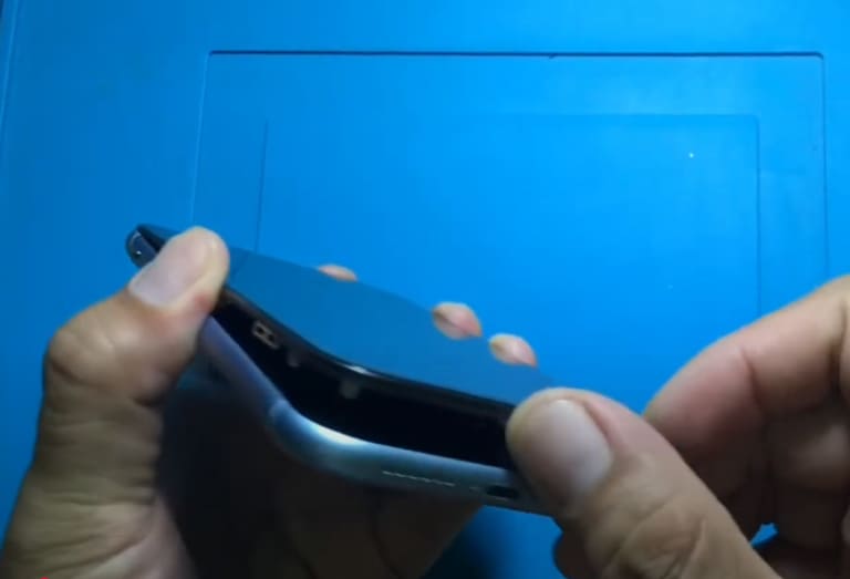 Thay loa iPhone Xr ở Hà Nội