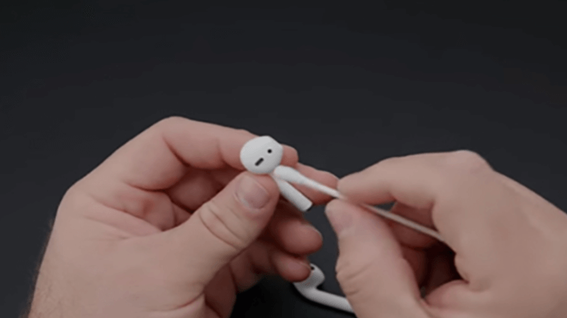 vệ sinh airpods