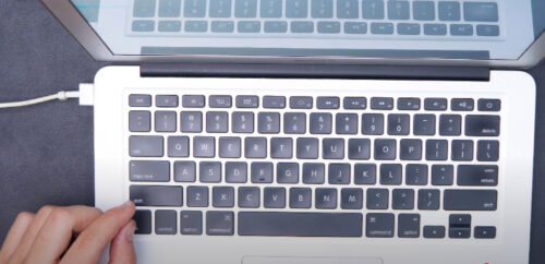 Thay Pin Macbook Air 2015 13 inch