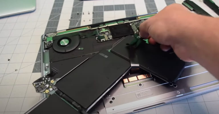 Thời điểm thay pin Macbook Air 2019