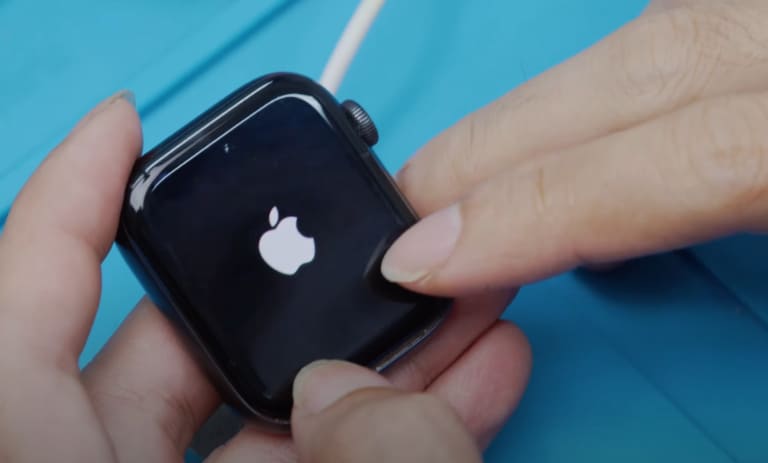 Địa chỉ thay vỏ Apple Watch SE uy tín