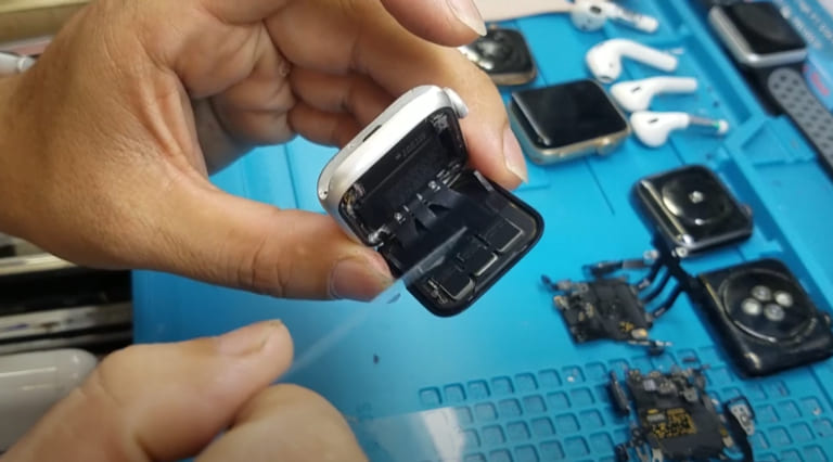 thay đế sạc apple watch series 4 lấy ngay