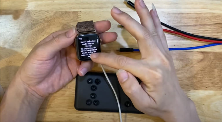 dịch vụ mở khóa iCloud Apple Watch tại nhà