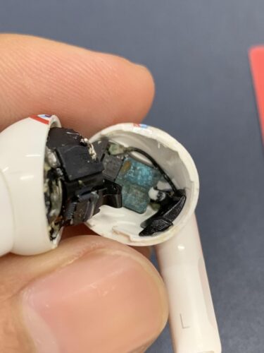 Báo Giá Sửa Pin Airpod Tất cả Các Dòng Nổi Bật Hiện Nay