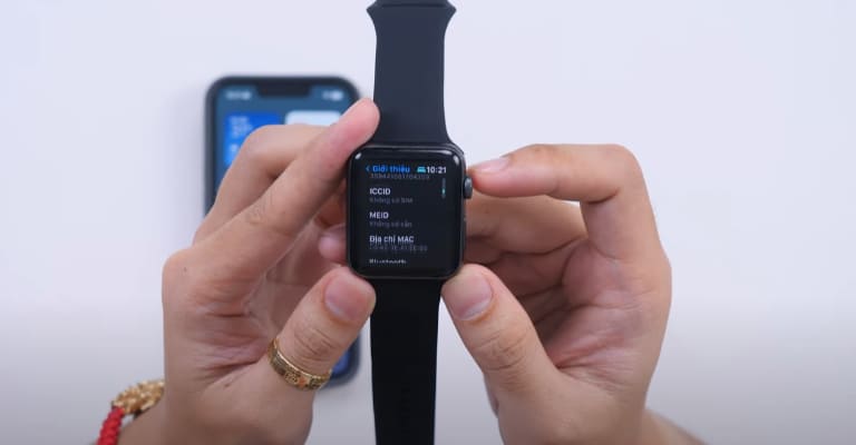 sửa nút xoay apple watch series 3 không hoạt động