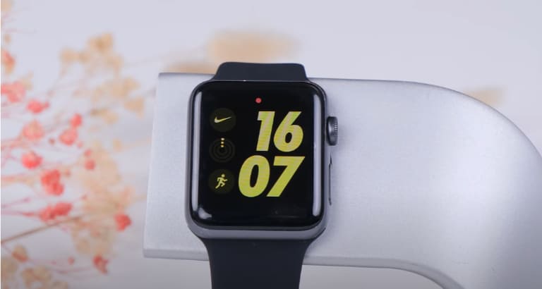 sửa nút xoay apple watch series 3 chuyên nghiệp