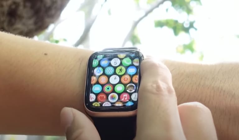 thay kính apple watch series 4 bảo hành dài
