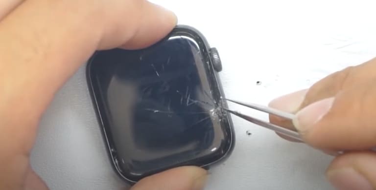 thay kính apple watch series 9 không làm màu