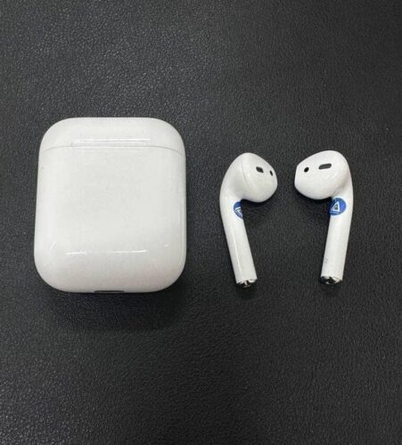 Tai nghe Airpods có dễ bị rơi không? Hướng dẫn đeo đúng cách