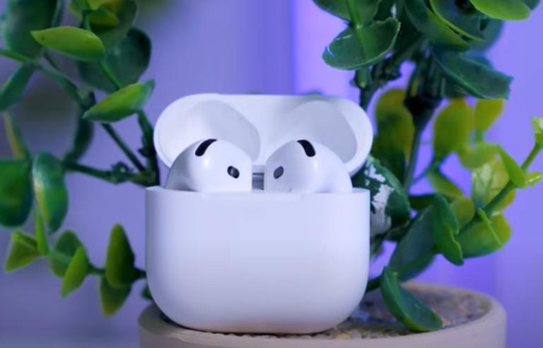 Thông tin hộp sạc Airpods 4 ANC