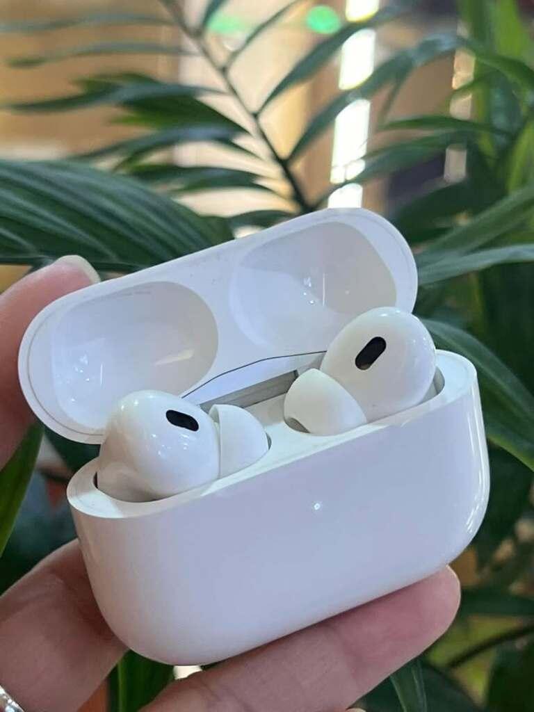 Review tai nghe Airpods Pro 2