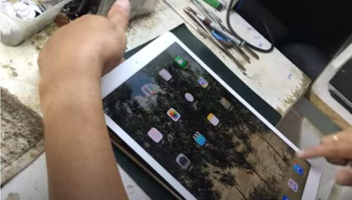 Thay màn hình iPad 9.7