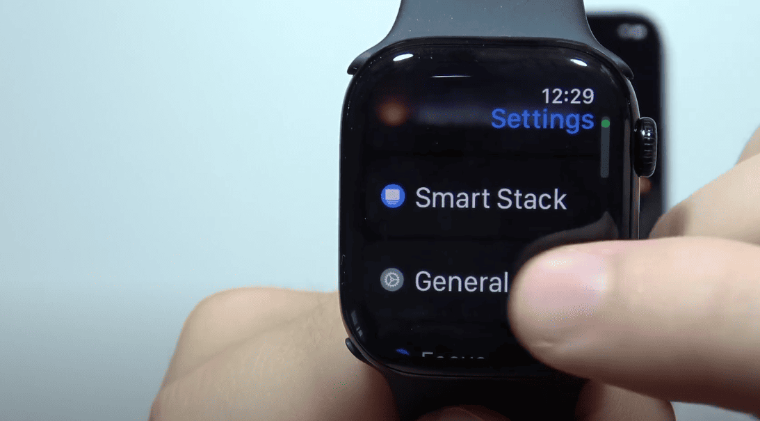 check imei Apple Watch bằng iPhone