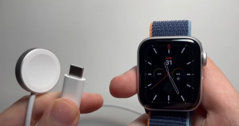 sạc apple watch qua đêm có nên không