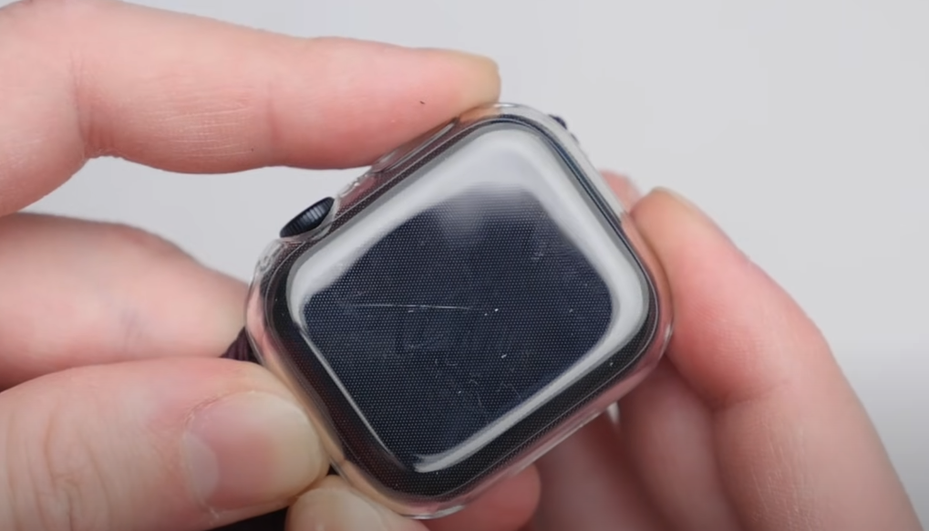 xước màn hình apple watch cần thay kính