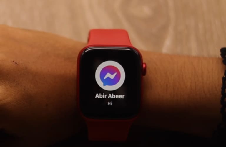 cách trả lời messenger trên apple watch khi đang đi đường