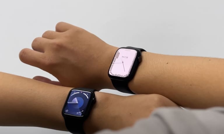 nên mua apple watch hay đồng hồ cơ 2025