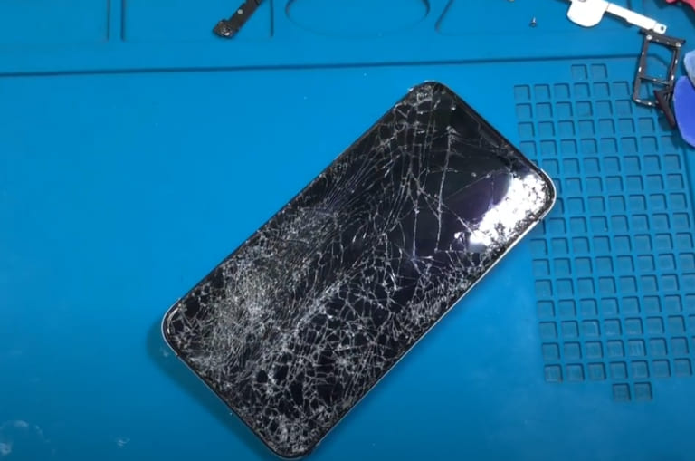 sửa iPhone XS bị loa rè