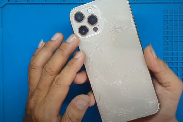 thay kính lưng iPhone chất lượng cao