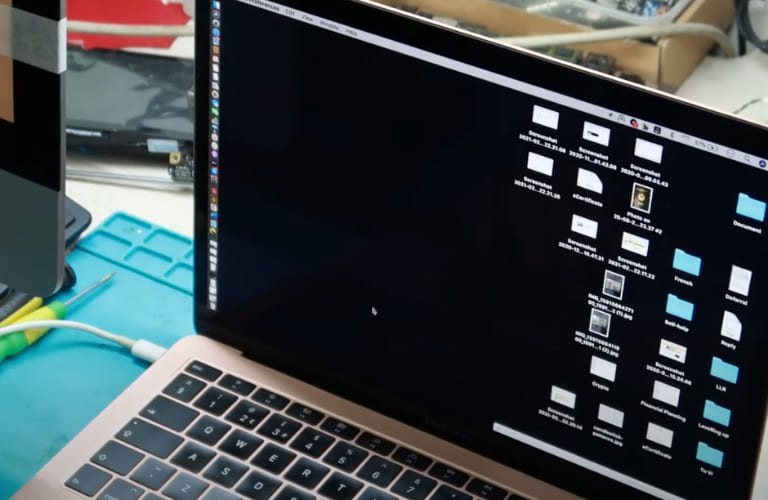 thay màn hình macbook air uy tín hà nội