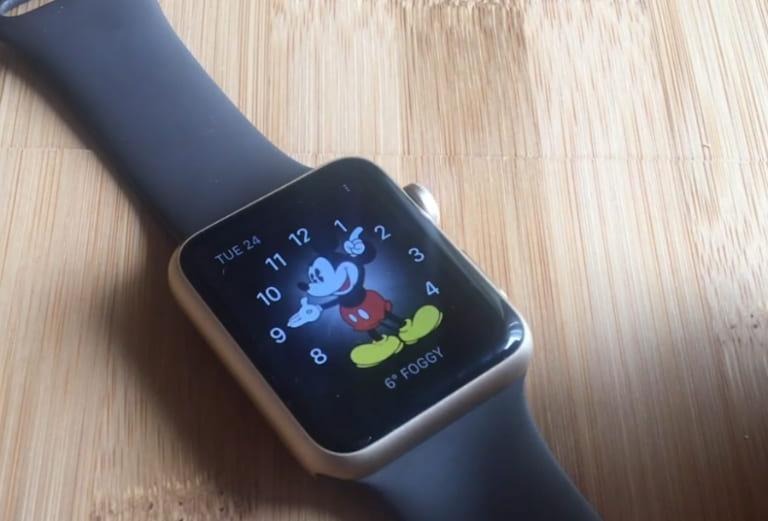 chuột mickey trên apple watch không nói nguyên nhân